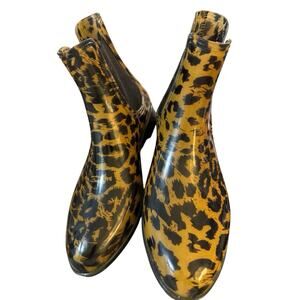 Magellan Outdoors Leopard Print Rain Boots Size 9 Chelsea Ankle Waterproof Boot